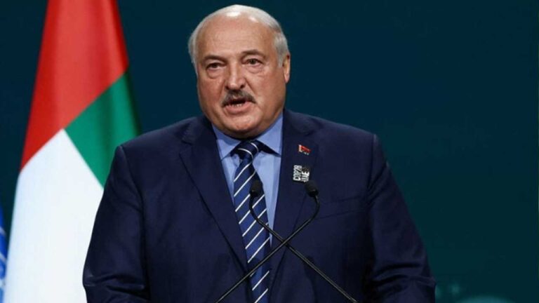 Belarusian President arrived in Pakistan to strengthen trade and diplomatic ties.

